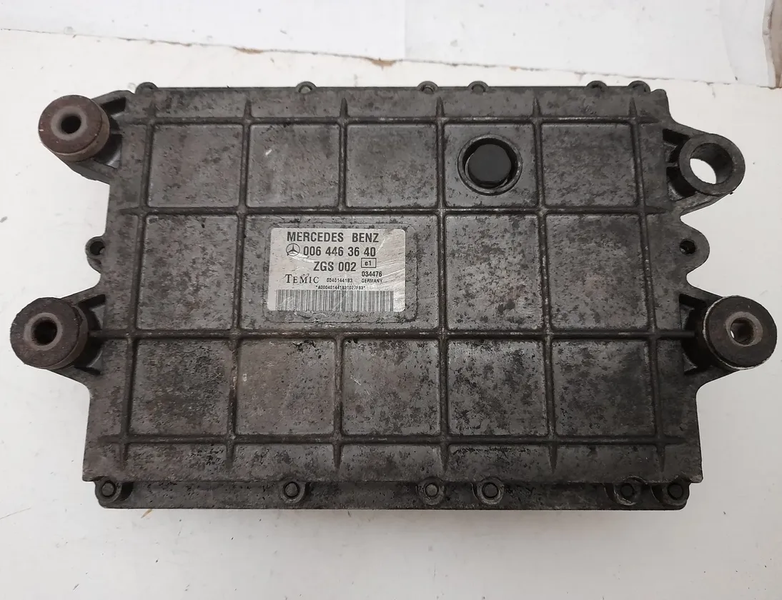 MERCEDES-BENZ ACTROS MP2 / MP3 (2002-present) Блок управления двигателем 0040144183,0064463640,0154474240004,A0154471240,0154474240 22074590