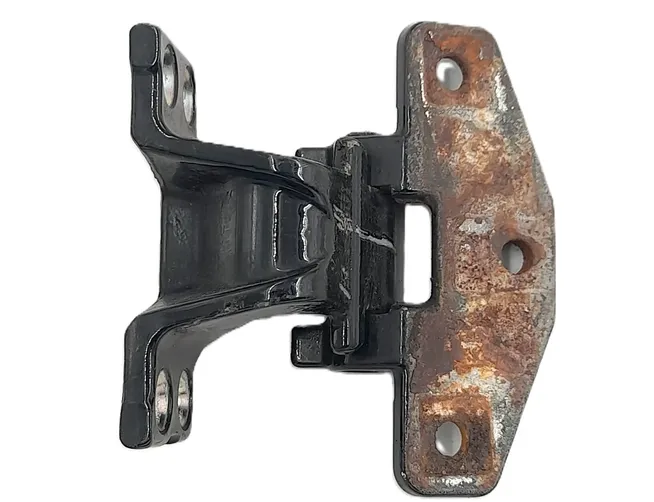 VOLVO FMX II (2012-present) Front Right Door Hinge 84165535 32041469