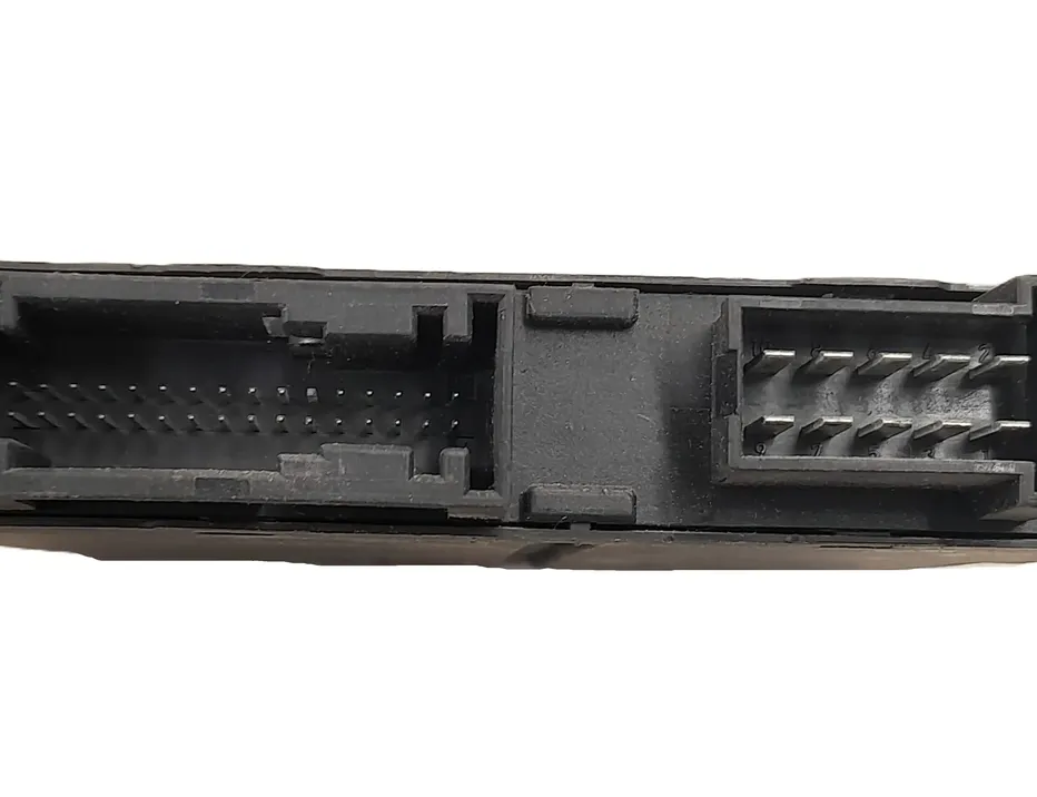 MERCEDES-BENZ ACTROS MP2 / MP3 (2002-present) Front Right Door Control Unit A0004462732,A0004462732,0004462732 34399398