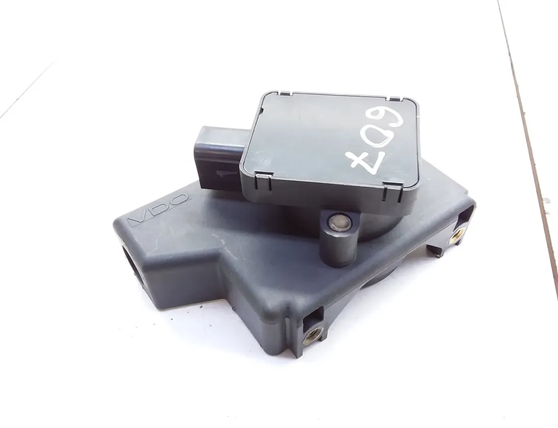PEUGEOT 607 1 generation (2000-2008) Throttle Pedal 445821001002,9643365680 12218452