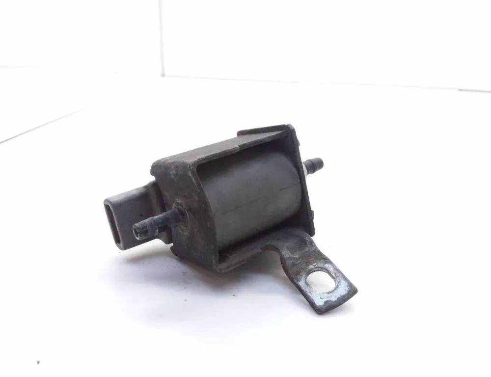 VOLVO 940 1 generation (1990-1998) Solenoid Valve 72104000 20338813