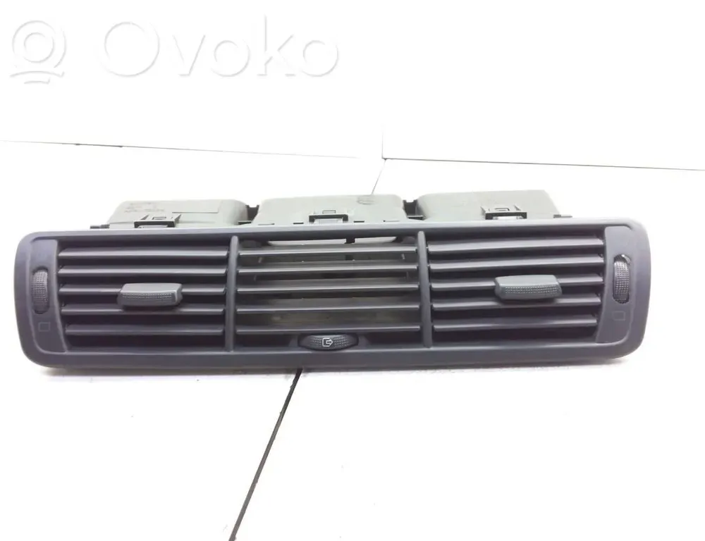 CITROËN C8 1 generation (2002-2014) Вентиляционные отверстия в приборной панели 1491965077,1484107077 28246150