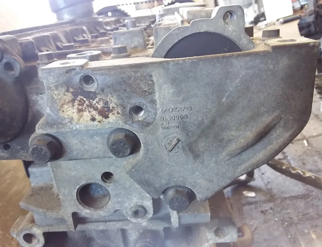 VOLVO S80 1 generation (1998-2006) Engine 1001761,1001761007,9186812,9180996 35827313