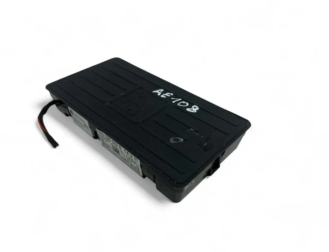 AUDI A5 F5 (2016-2024) Wireless charging station 4K0035502B 32781342