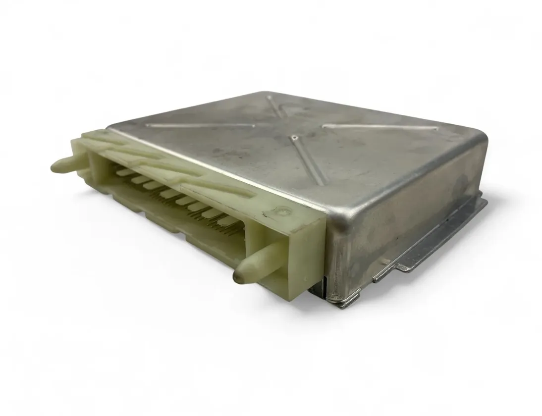 VOLVO S80 2 generation (2006-2020) Engine Control Unit ECU P30735493 32798800