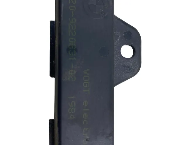 BMW 4 Series F32/F33/F36 (2013-2020) Bootlid Antenna Amplifier 6520-9220831-02 33532030