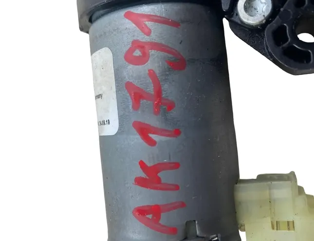 VOLKSWAGEN Tiguan 2 generation (2016-2024) Sunroof motor 3G9877795G 35622227