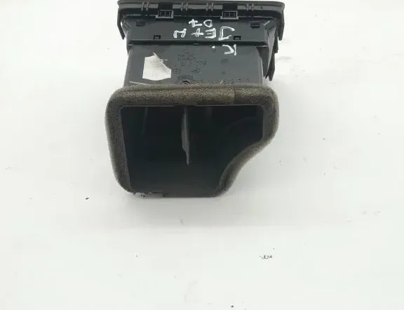 VOLKSWAGEN Jetta 3 generation (1992-1998) Dashboard Air Vents 1K0819709 36012936