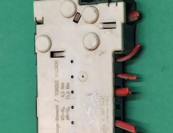 BMW 5 Series E39 (1995-2004) Fuse box 8387541 35349174