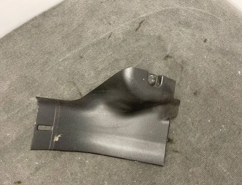 BMW i3 I01 (2013-2024) Rear Right Sill Trim 58450713,105808748C,7272381 32188933