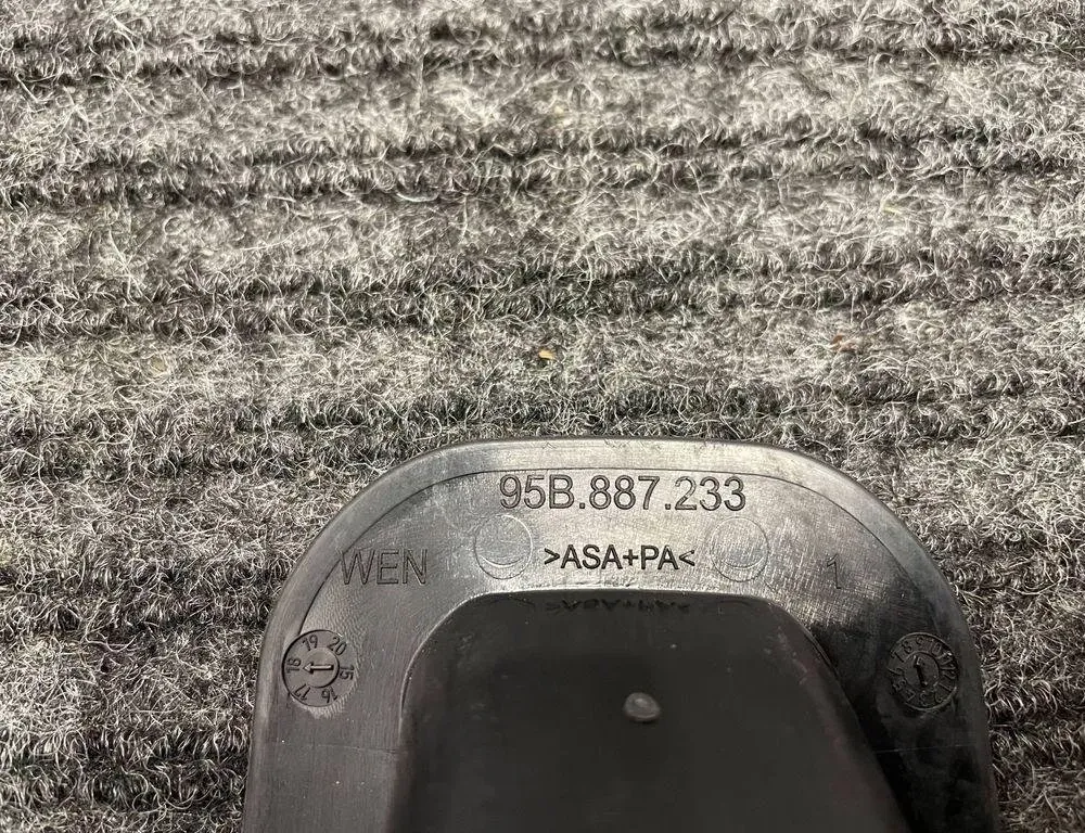 PORSCHE Macan 1 generation (2013-2023) Other Interior Parts 95B887233 32190599