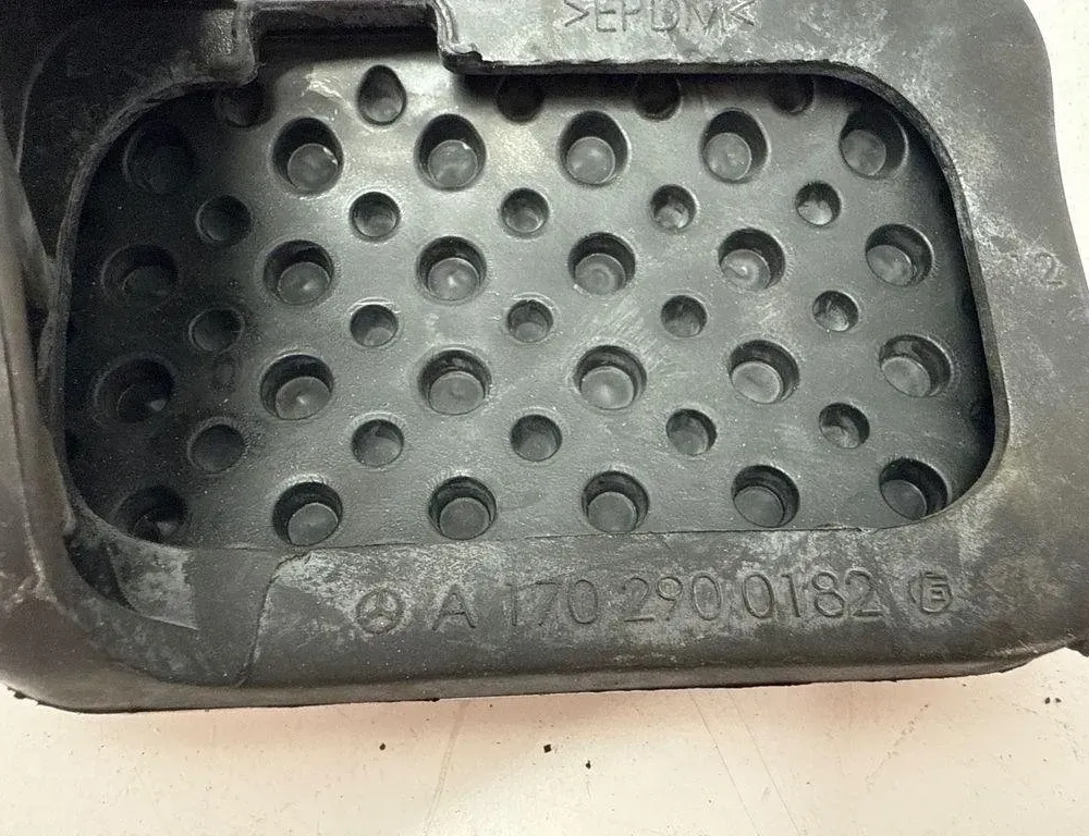 MERCEDES-BENZ GLE W166 (2015-2018) Педаль тормоза A1702900182 32203962