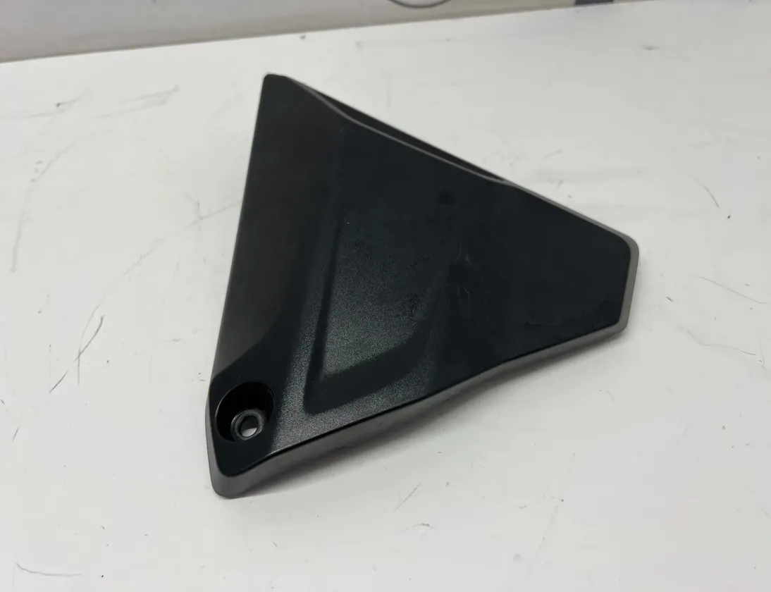 BMW R1250 (2019-2023) Right side fairing cover panel cowl RH 8523156 33000948