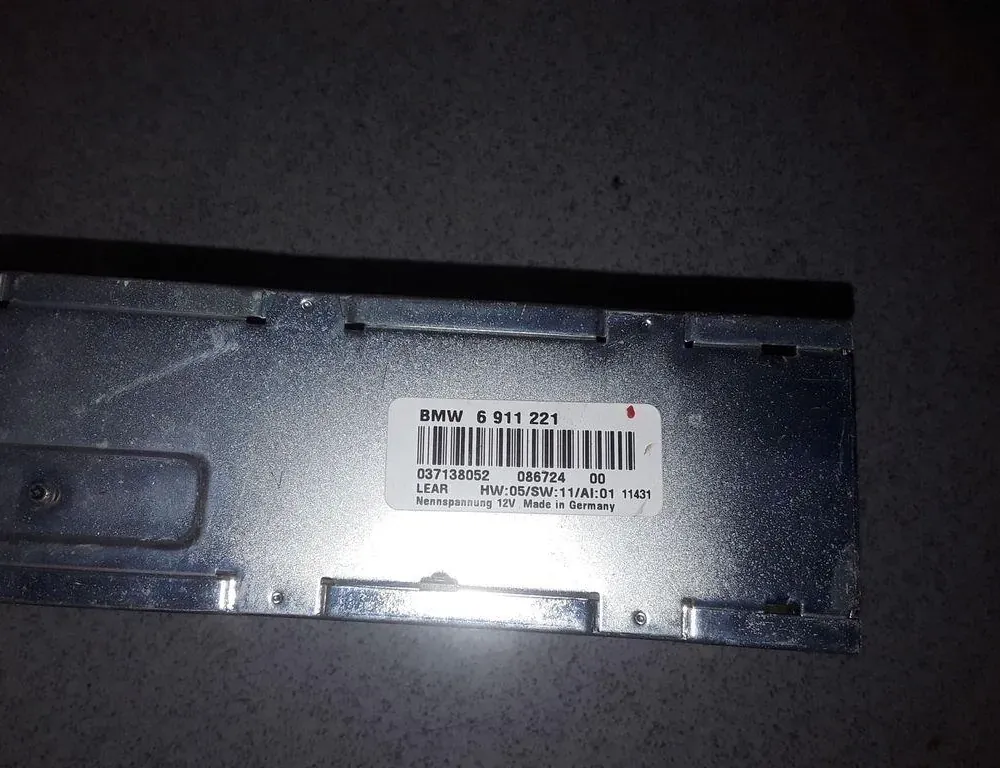 BMW 5 Series E39 (1995-2004) Navigation Control Unit 6911221 33749143