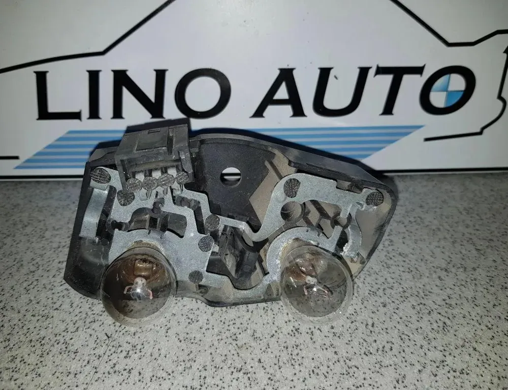 BMW 3 Series E46 (1997-2006) Rear light contacts 6907937 33754001