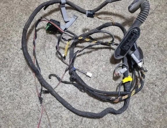 BMW 7 Series E38 (1994-2001) Rear Left Door Wiring 8352919 33758560
