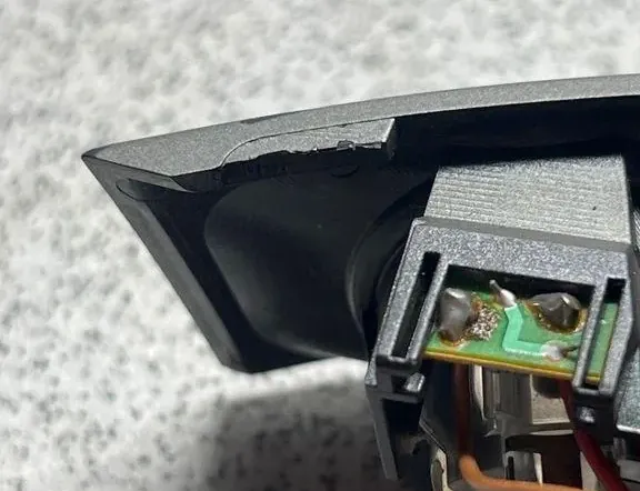 BMW 7 Series E65/E66 (2001-2008) 12 V гнездо 7002402 33761887