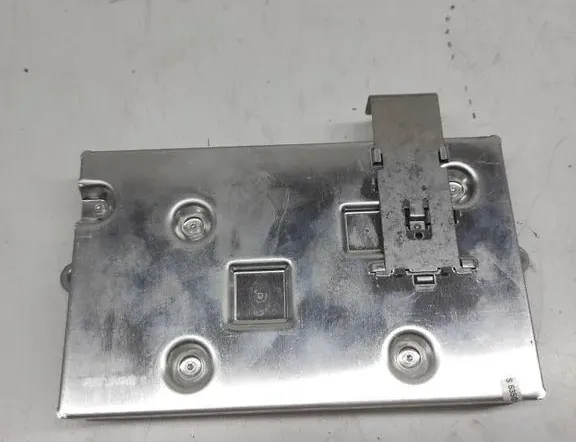 AUDI A6 C6/4F (2004-2011) Navigation Control Unit 4E0035729 33240325