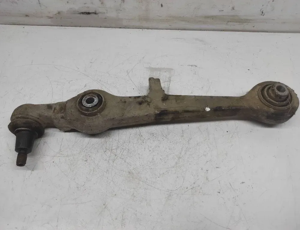 AUDI A6 C6/4F (2004-2011) Верхний рычаг передний правый 33241906