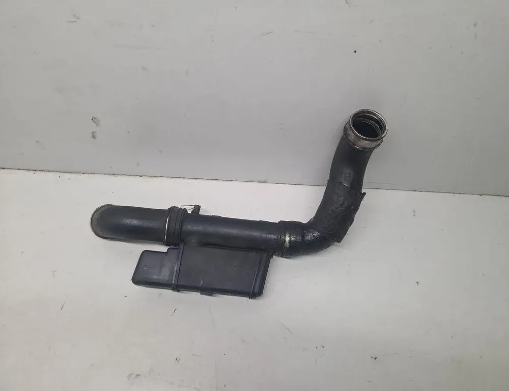 MERCEDES-BENZ E-Class W211/S211 (2002-2009) Intercooler Hose Pipe ZGS001 33243145