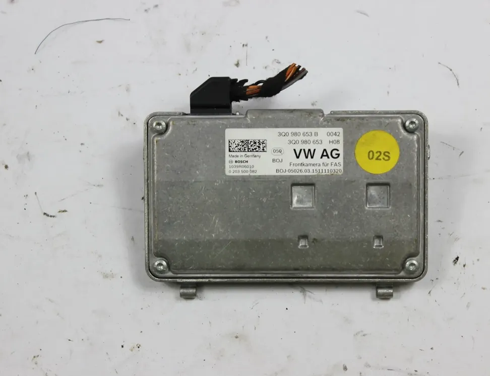 VOLKSWAGEN Passat B8 (2014-2023) Камера передняя 3q0980653b 23020089