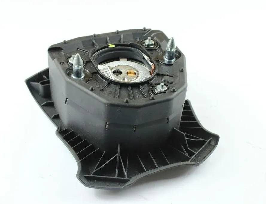 VOLVO V70 3 generation (2007-2020) Steering Wheel Airbag P30780655 31941191