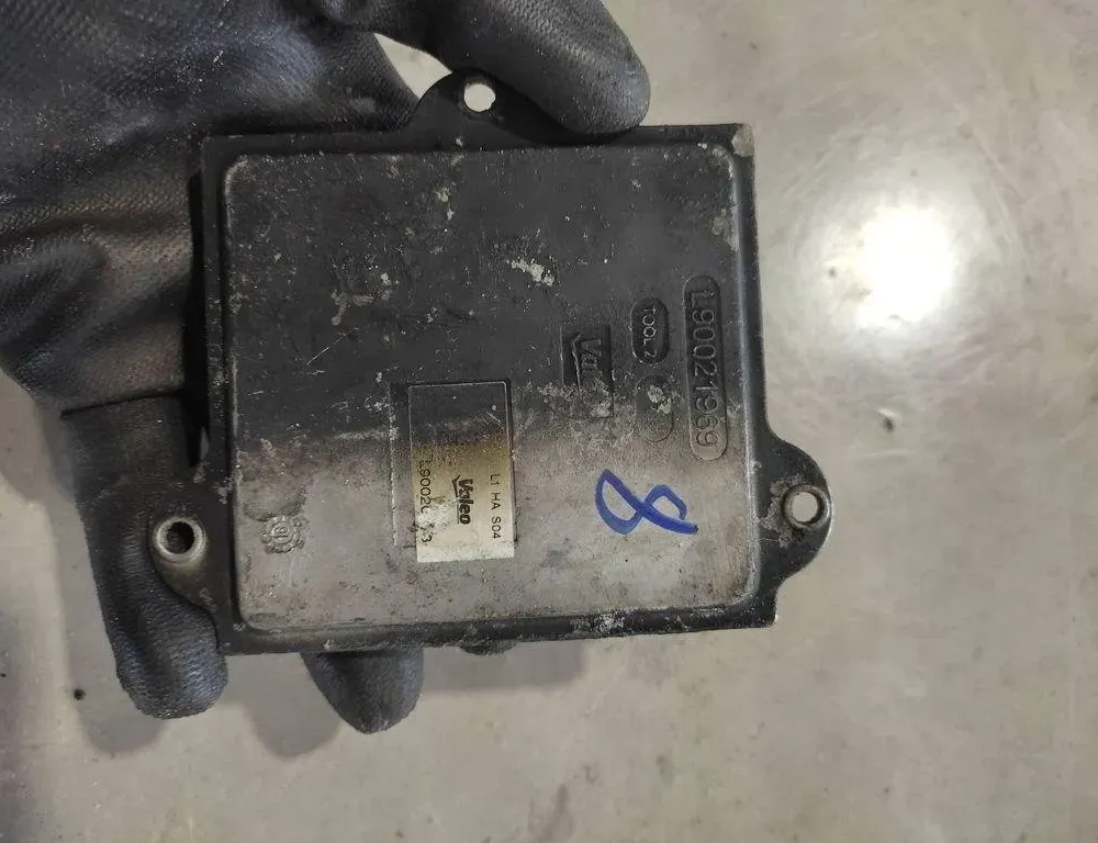 LAND ROVER Range Rover 4 generation (2012-2022) Xenon Light Control Unit L90021969 31948893