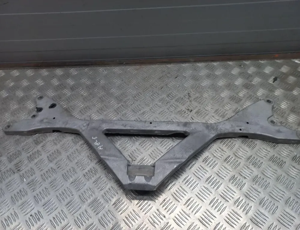 AUDI A8 D2/4D (1994-2002) Другие части внутренние двигателя 4H0806151C 33422225