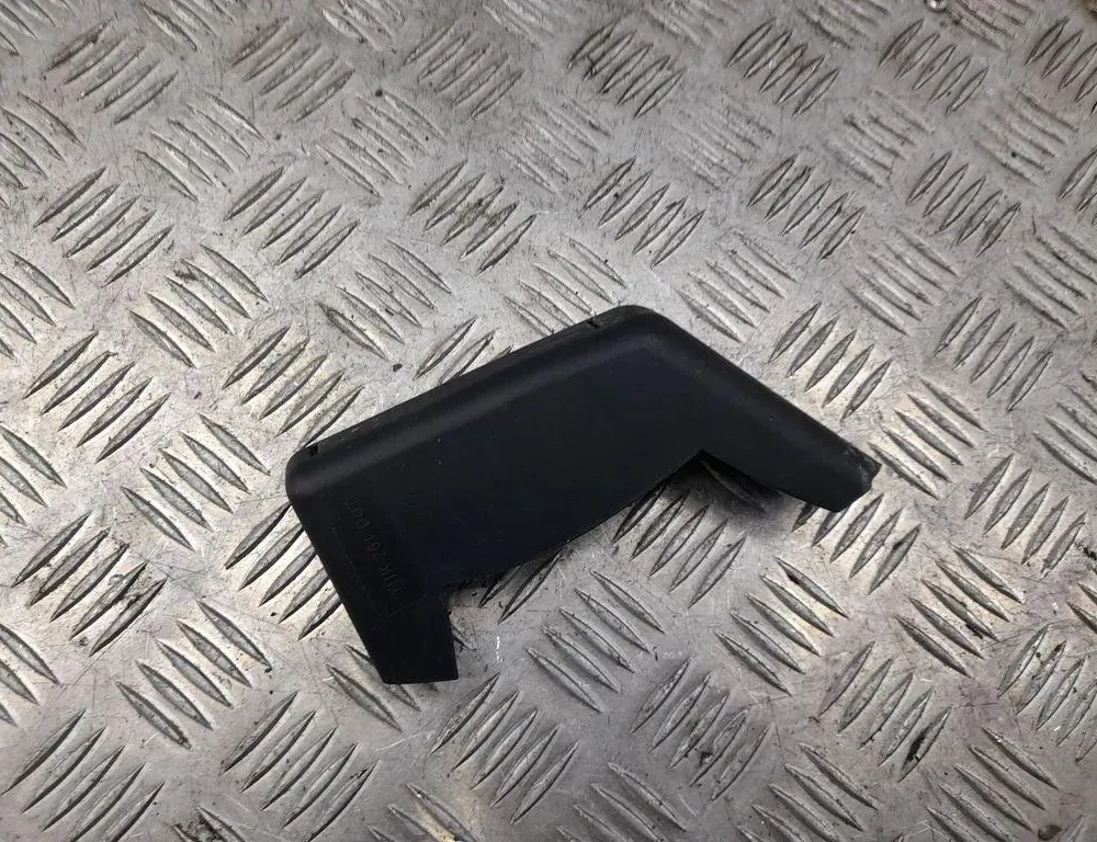 PORSCHE Macan 1 generation (2013-2023) Облицовка заднего правого фонаря 95B945426E 33424850