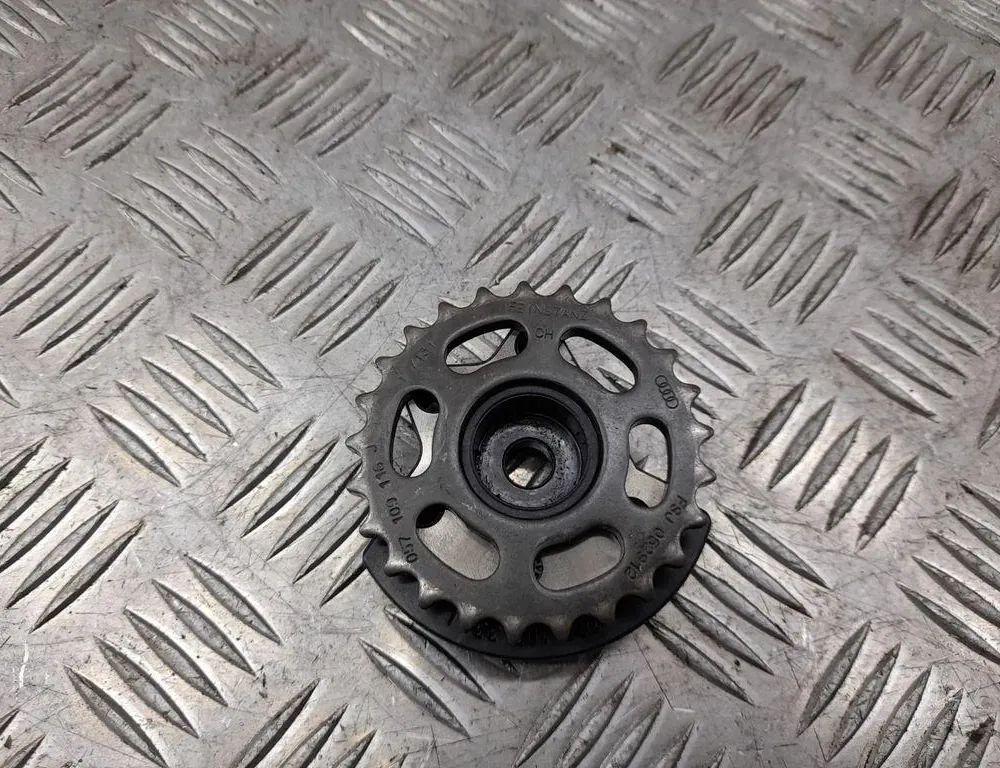 AUDI A6 C6/4F (2004-2011) Distribution intermediate gear 06E103331L 33425221