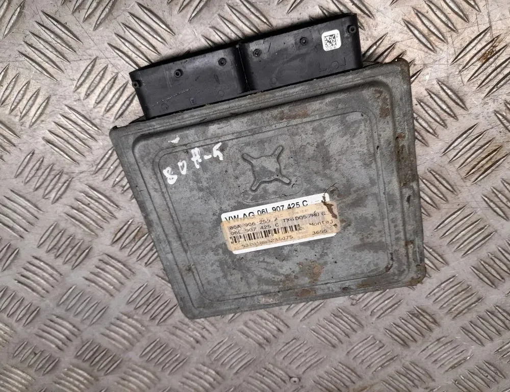 AUDI Q5 8R (2008-2017) Engine Control Unit ECU 80A906259A 33429901