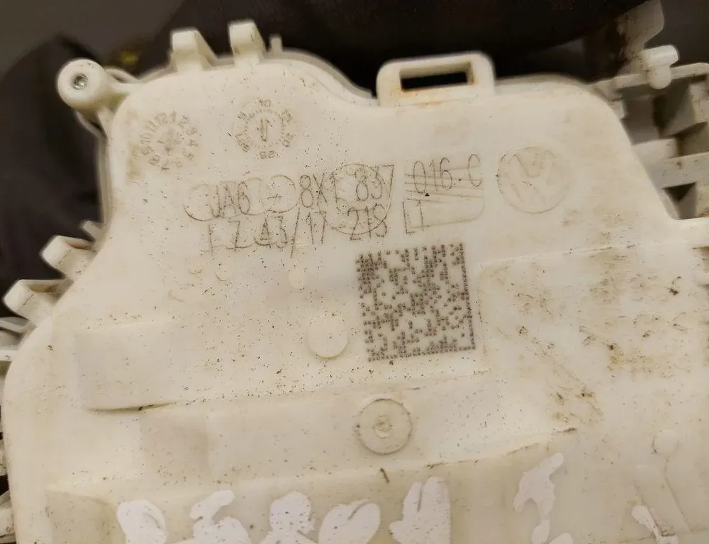 AUDI Q5 8R (2008-2017) Front Right Door Lock 8X1837016C 33431222