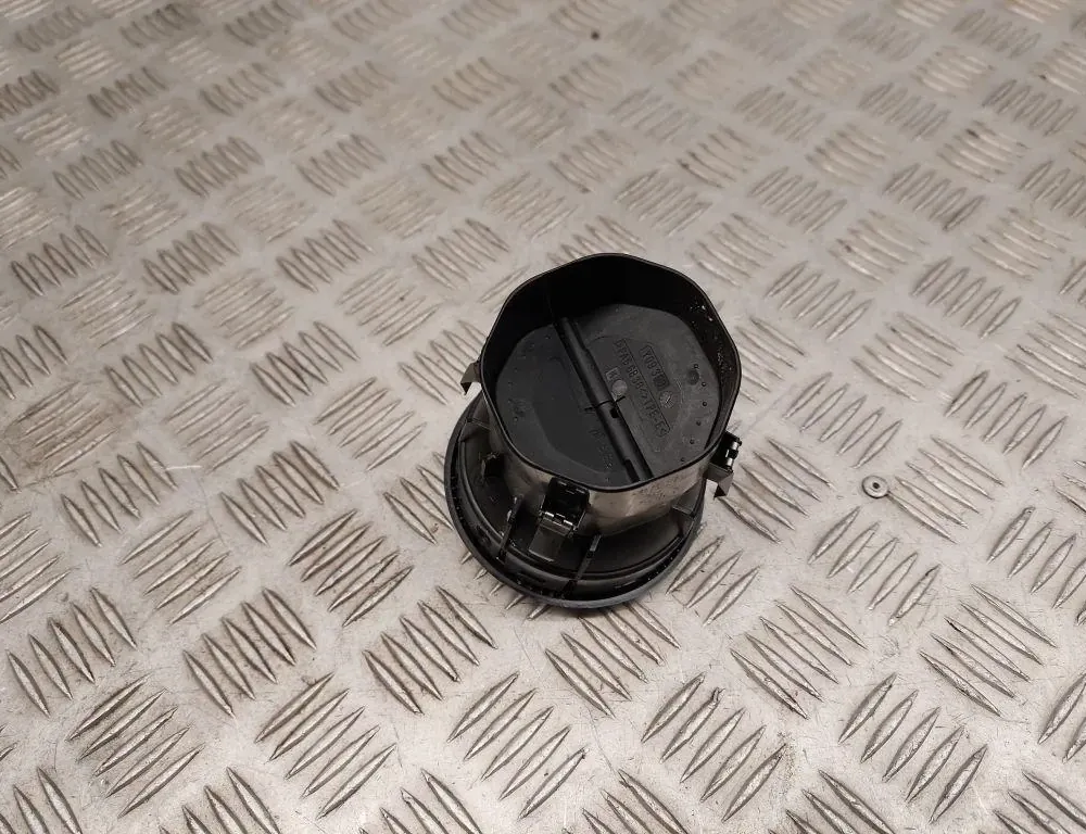 MERCEDES-BENZ GLA-Class X156 (2013-2020) Вентиляционные отверстия центральной консоли A1568300054 33437727