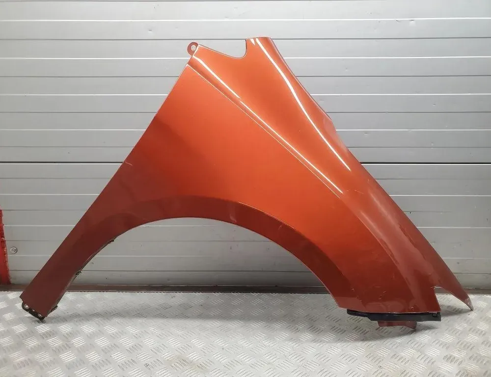 CHRYSLER Pacifica 2 generation (RU) (2016-2023) Front Right Fender 33446573