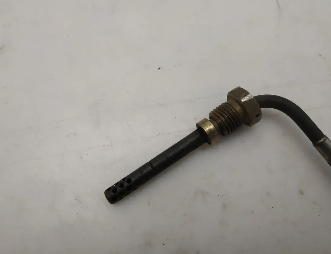 AUDI A8 D3/4E (2002-2010) Exhaust gas temperature sensor 038906088A 11106384