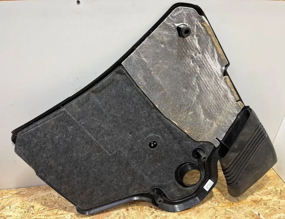 MERCEDES-BENZ GLE W167 (2019-2024) Engine Cover A2560101703 33742659