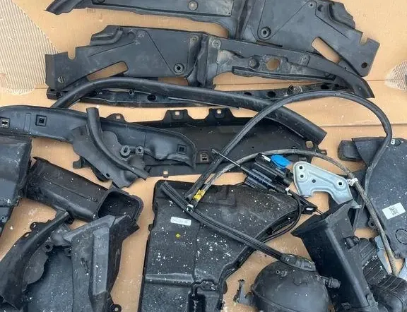 BMW 5 Series G60 (2023-2024)  Комплект передних частей 5A798E1 33743485