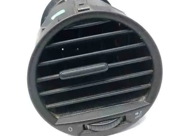 VOLKSWAGEN Caddy 3 generation (2004-2015) Вентиляционные отверстия центральной консоли 2K0819703B 32606671