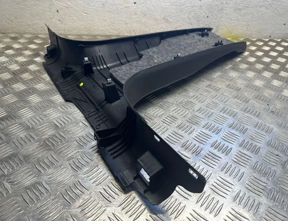 AUDI Q5 8R (2008-2017) Стойка правой стороны 80A867240A 33149145