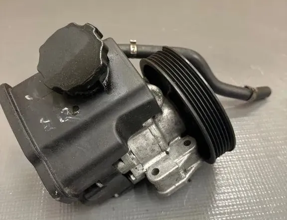 MERCEDES-BENZ C-Class W204/S204/C204 (2004-2015) Power Steering Pump 33162575