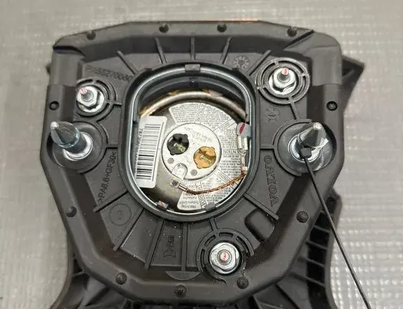 VOLVO V70 3 generation (2007-2020) Подушка безопасности руля PA55270060 33162592