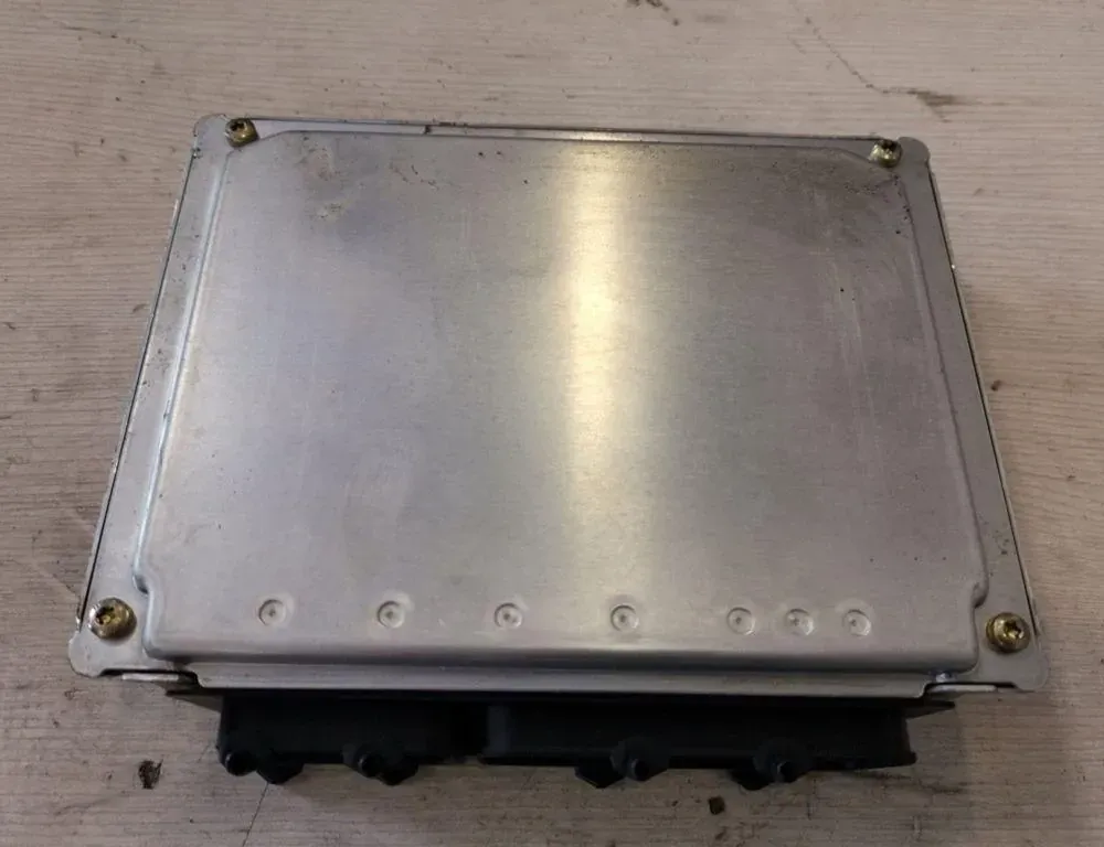 AUDI A6 C6/4F (2004-2011) Engine Control Unit ECU 4B0907552F 33842816