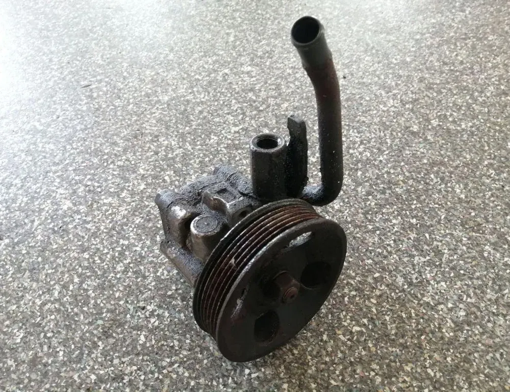 HYUNDAI Matrix 1 generation (2001-2010) Power Steering Pump 5710017500 33845682