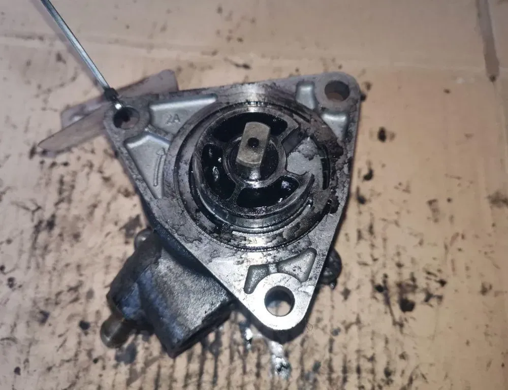 FIAT Punto 2 generation (1999-2003) Vacuum Pump 46771105 33847856