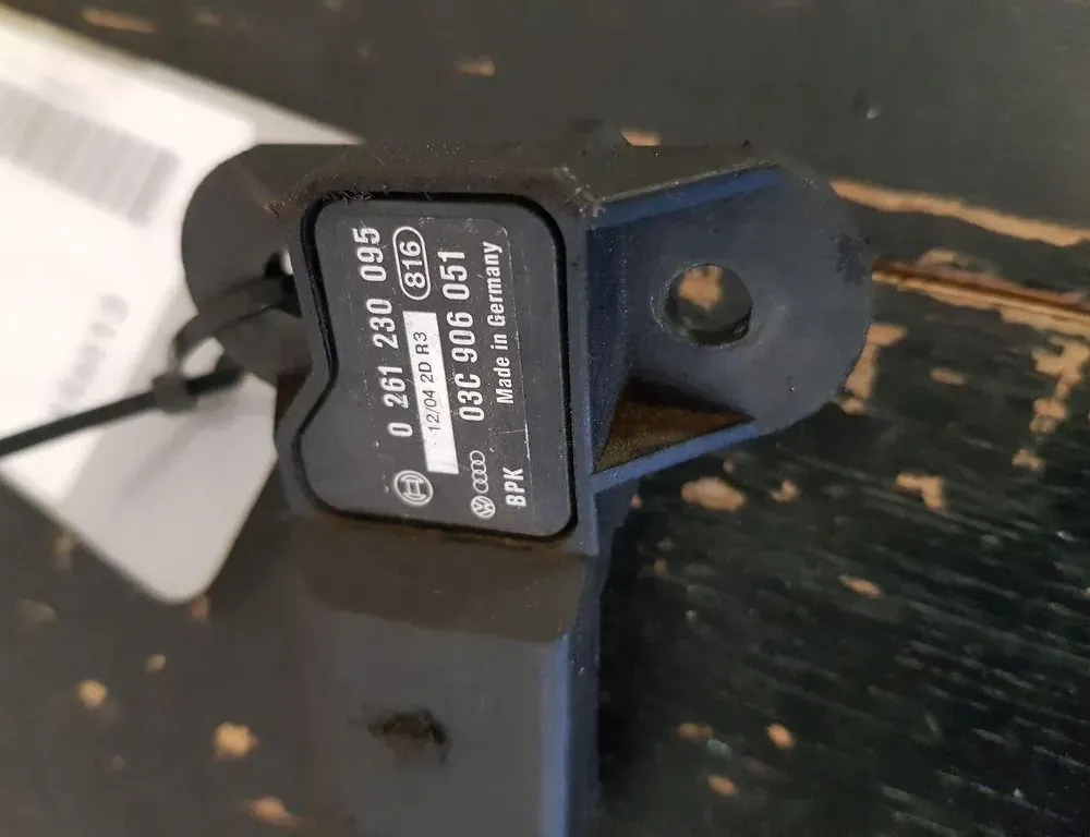 VOLKSWAGEN Golf 8 generation (2019-2023) MAP Sensor 0261230095 33854112