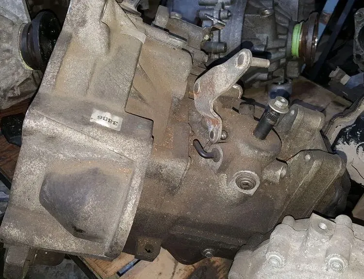 VOLKSWAGEN Jetta 6 generation (2010-2018) Gearbox HGR 33855768