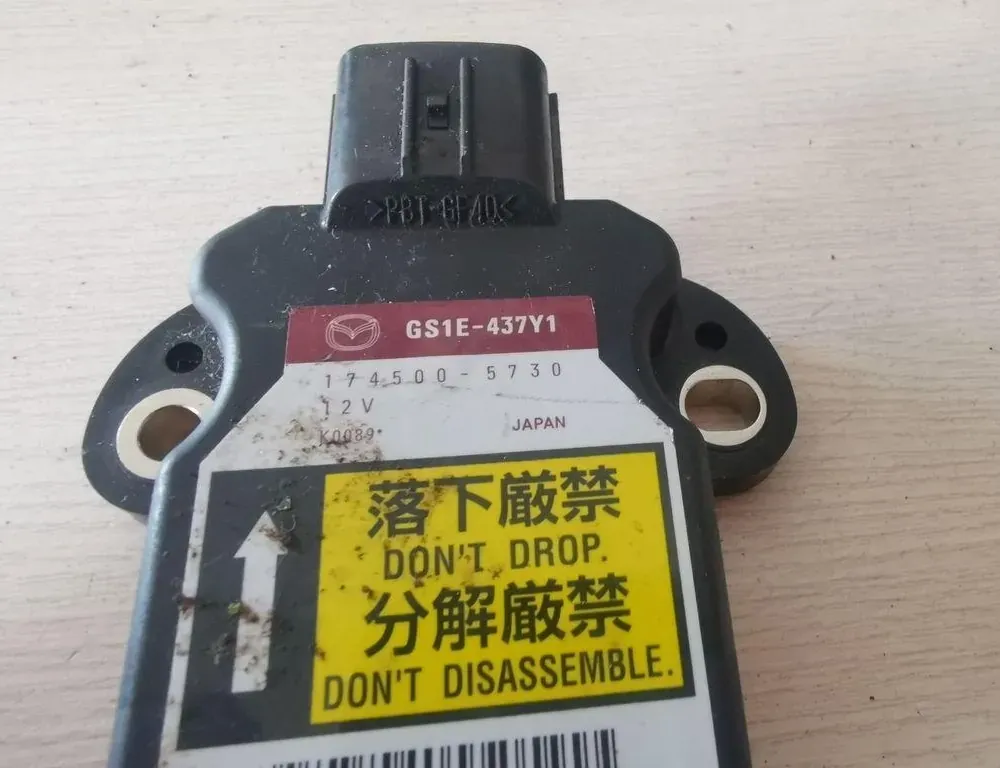 MAZDA 6 GG (2002-2007) Acceleration Sensor GS1E437Y1 33863825