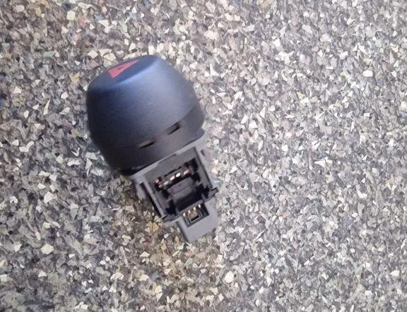 TOYOTA RAV4 5 generation (XA50) (2018-2024) Hazard button 33869269