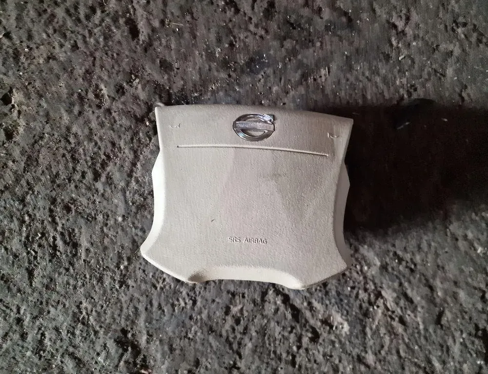 VOLVO S80 2 generation (2006-2020) Steering Wheel Airbag 30721997 33872196