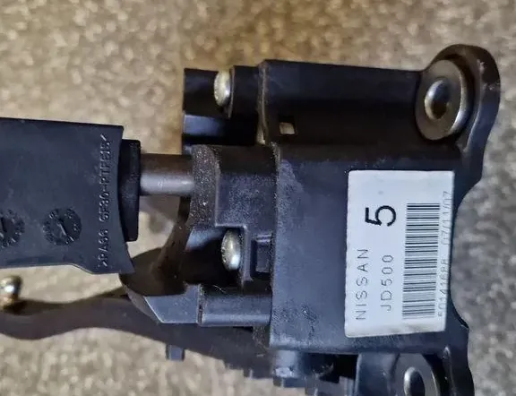 NISSAN X-Trail T31 (2007-2014) Кулиса 112102067 33872218